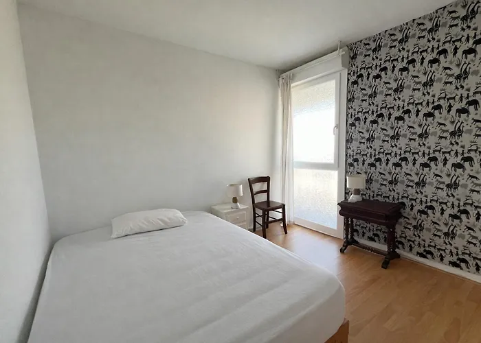 Lumineux Avec Terrasse Arcachon, Dautomne - Fr-1-474-293 *